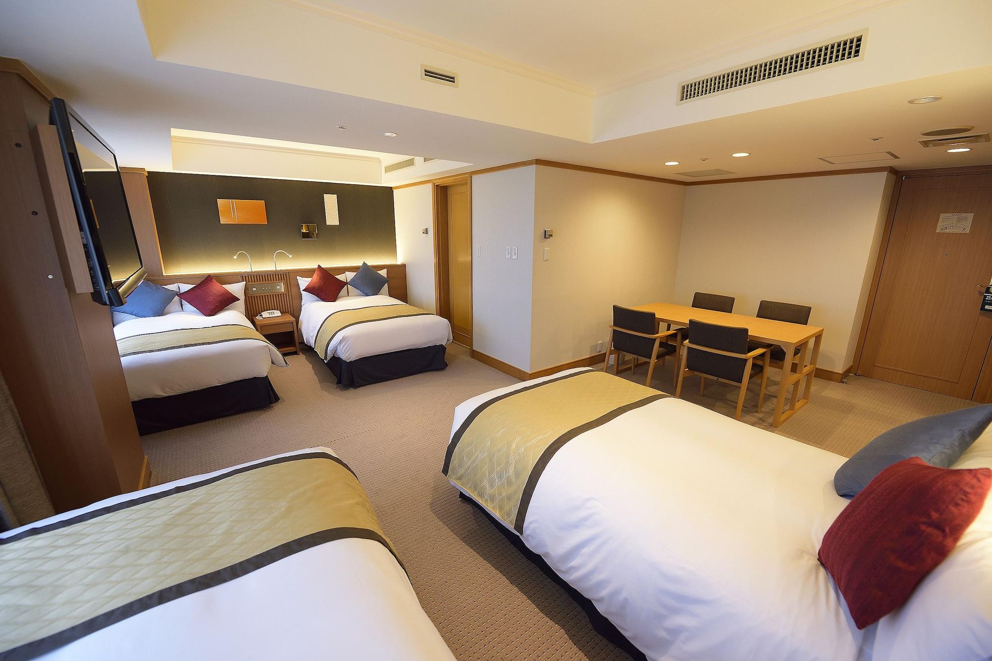 Hotel Tobu Airport 4*